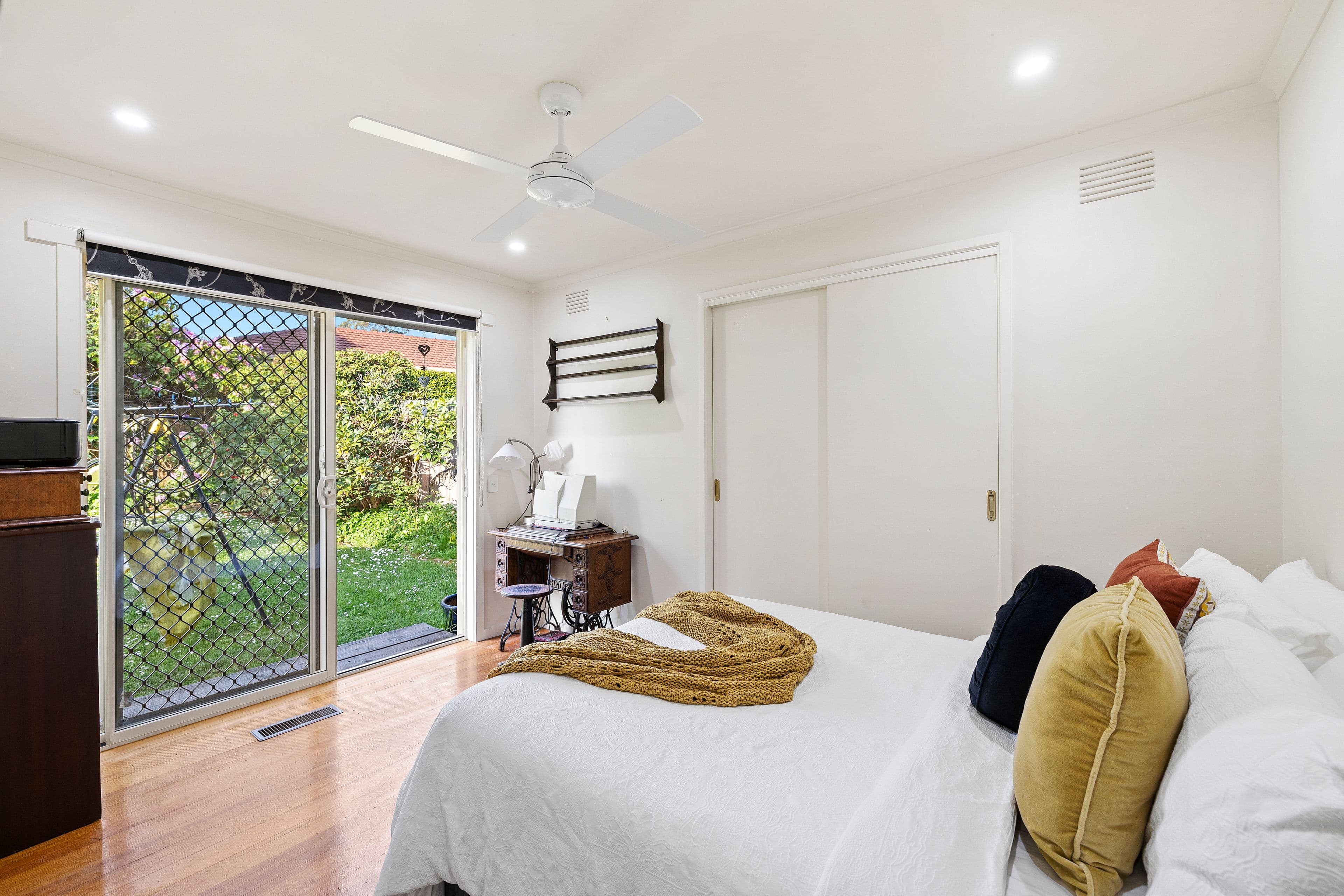 37 Gravenstein Crescent, The Basin VIC 3154, The Basin - Thumbnail 8
