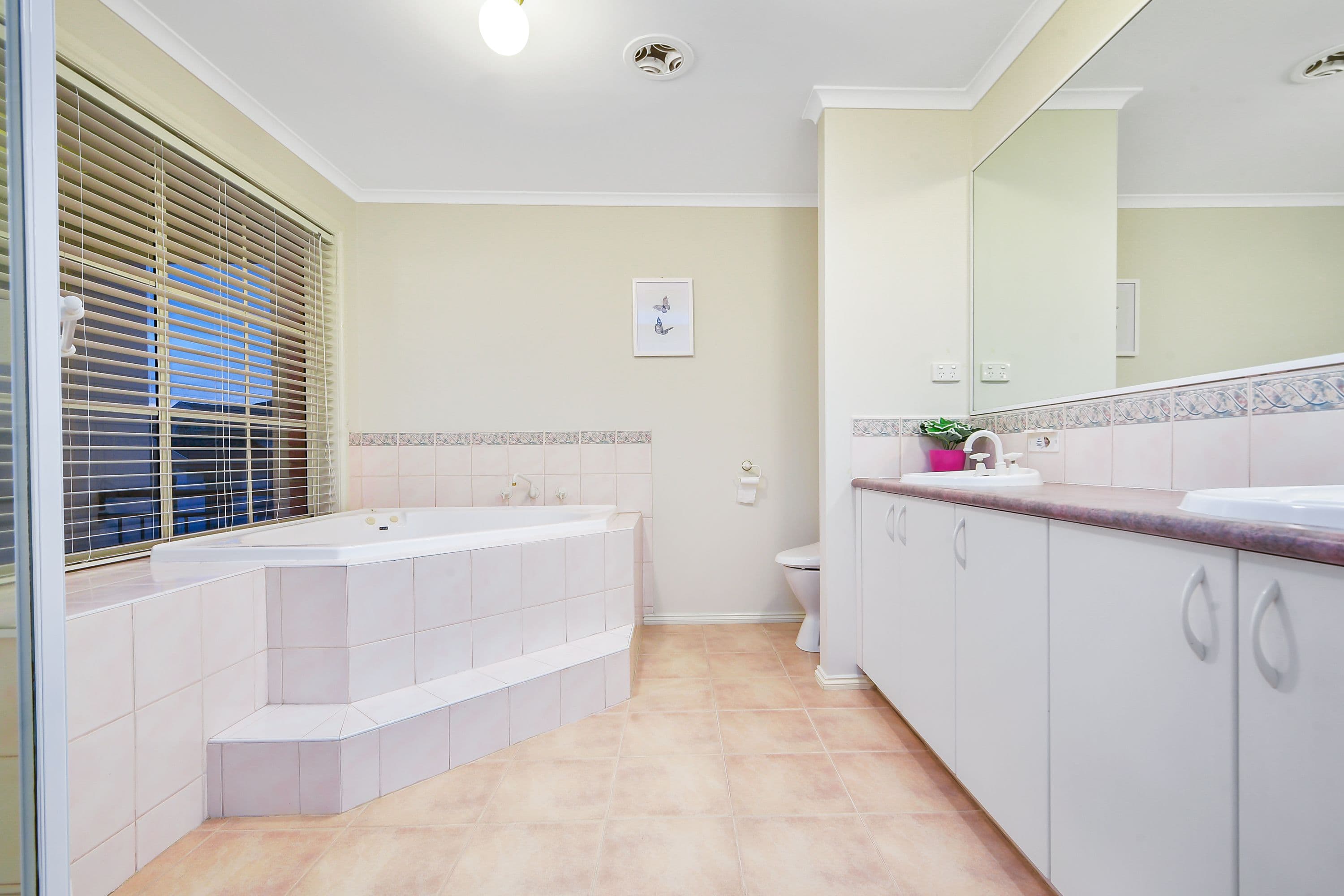 18 Sunrise Crescent, Templestowe Lower VIC 3107, Templestowe Lower - Thumbnail 8