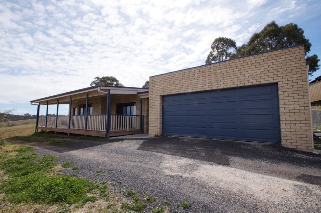 71 Ash Tree Drive, Armidale NSW 2350, Armidale - Image 1