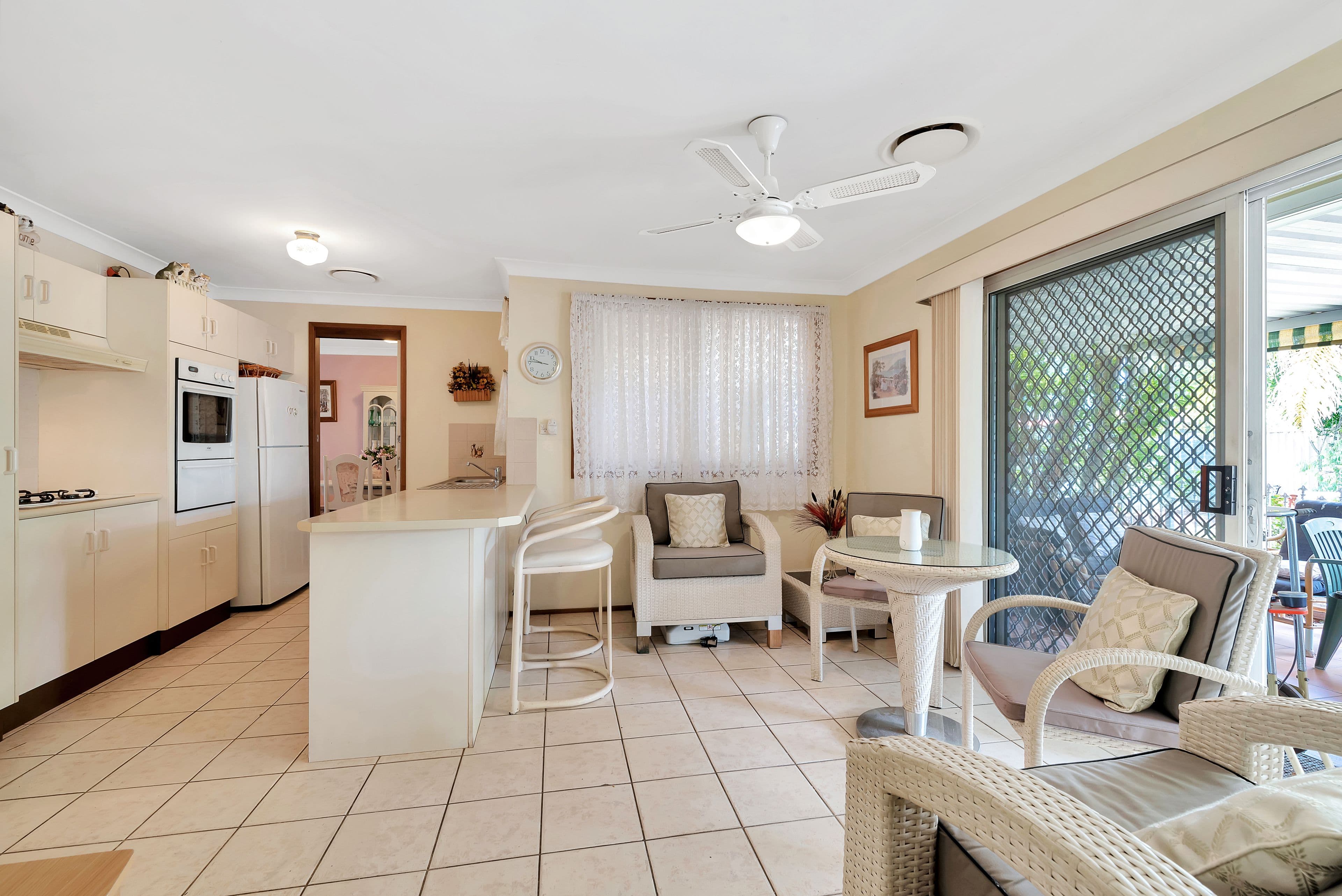 33 Kestrel Avenue, Hinchinbrook - Thumbnail 4