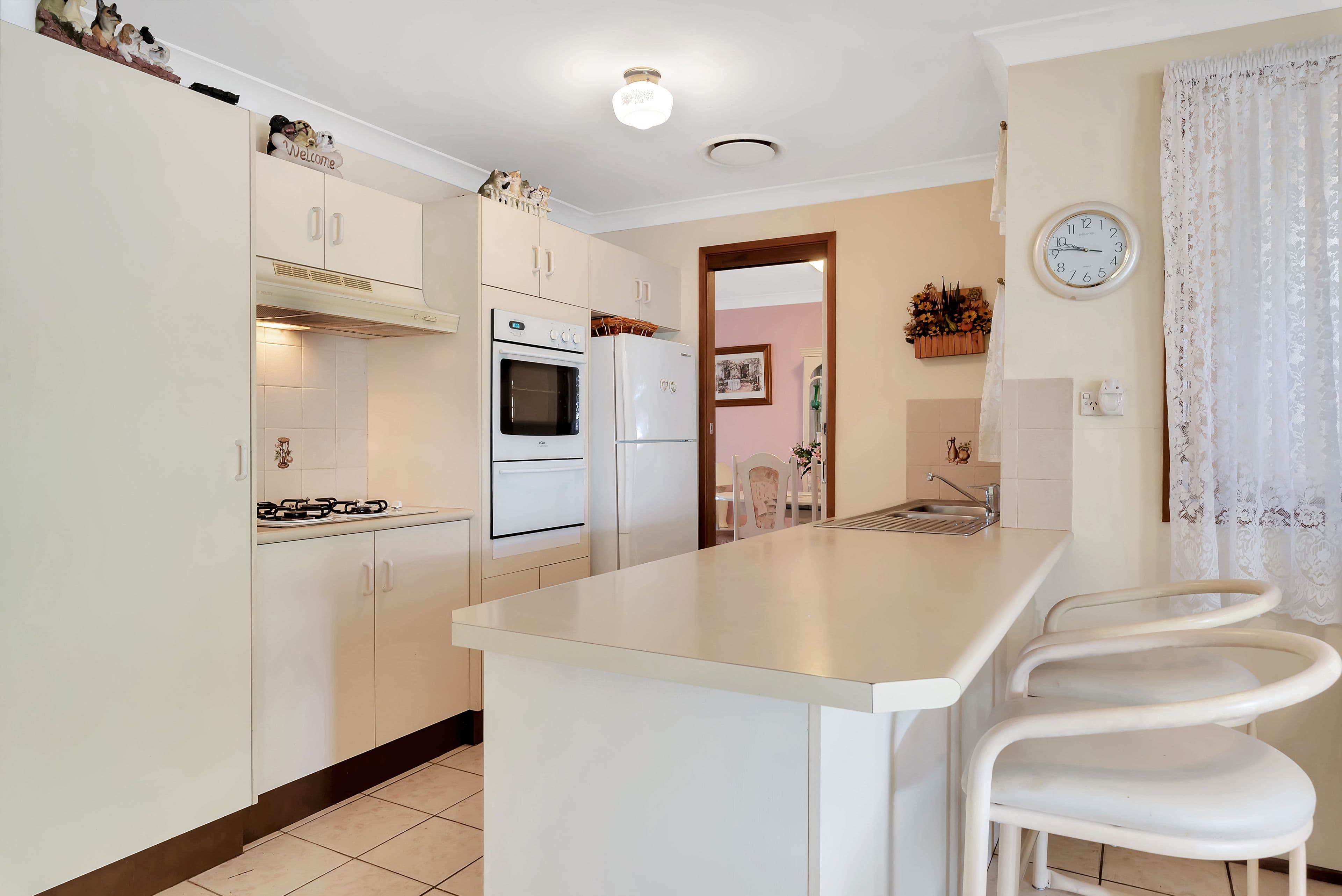 33 Kestrel Avenue, Hinchinbrook - Thumbnail 5