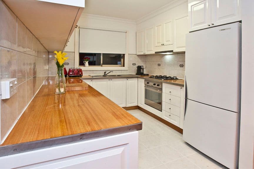 30 Montana Avenue, MULGRAVE VIC 3170, Mulgrave - Thumbnail 2