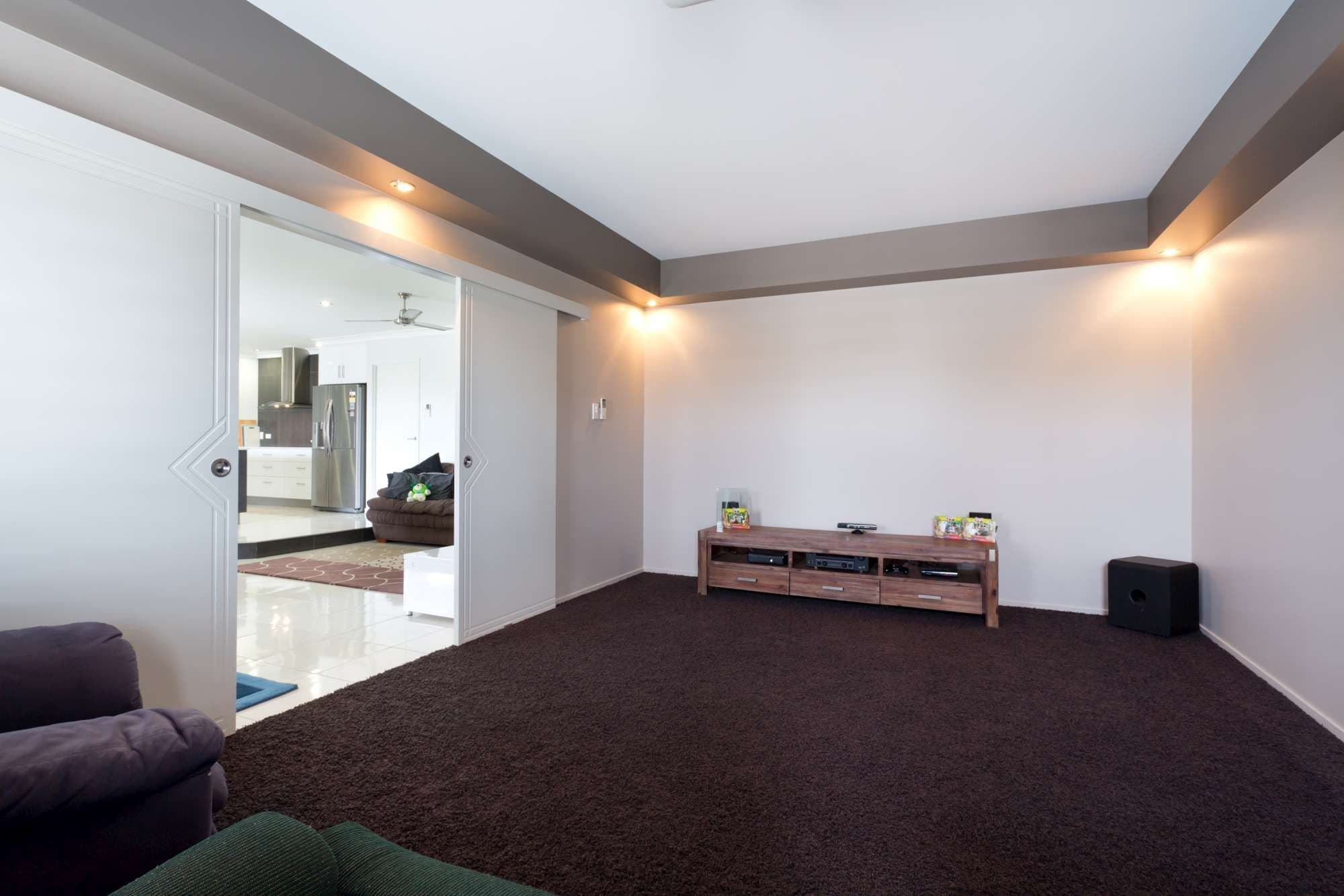 2 Ningaloo Cresent, BURDELL QLD 4818, Burdell - Thumbnail 6