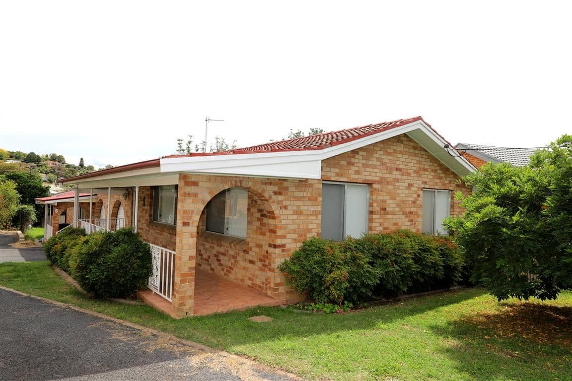 9 Kaleema Crescent, Tumut NSW 2720, Tumut - Thumbnail 2