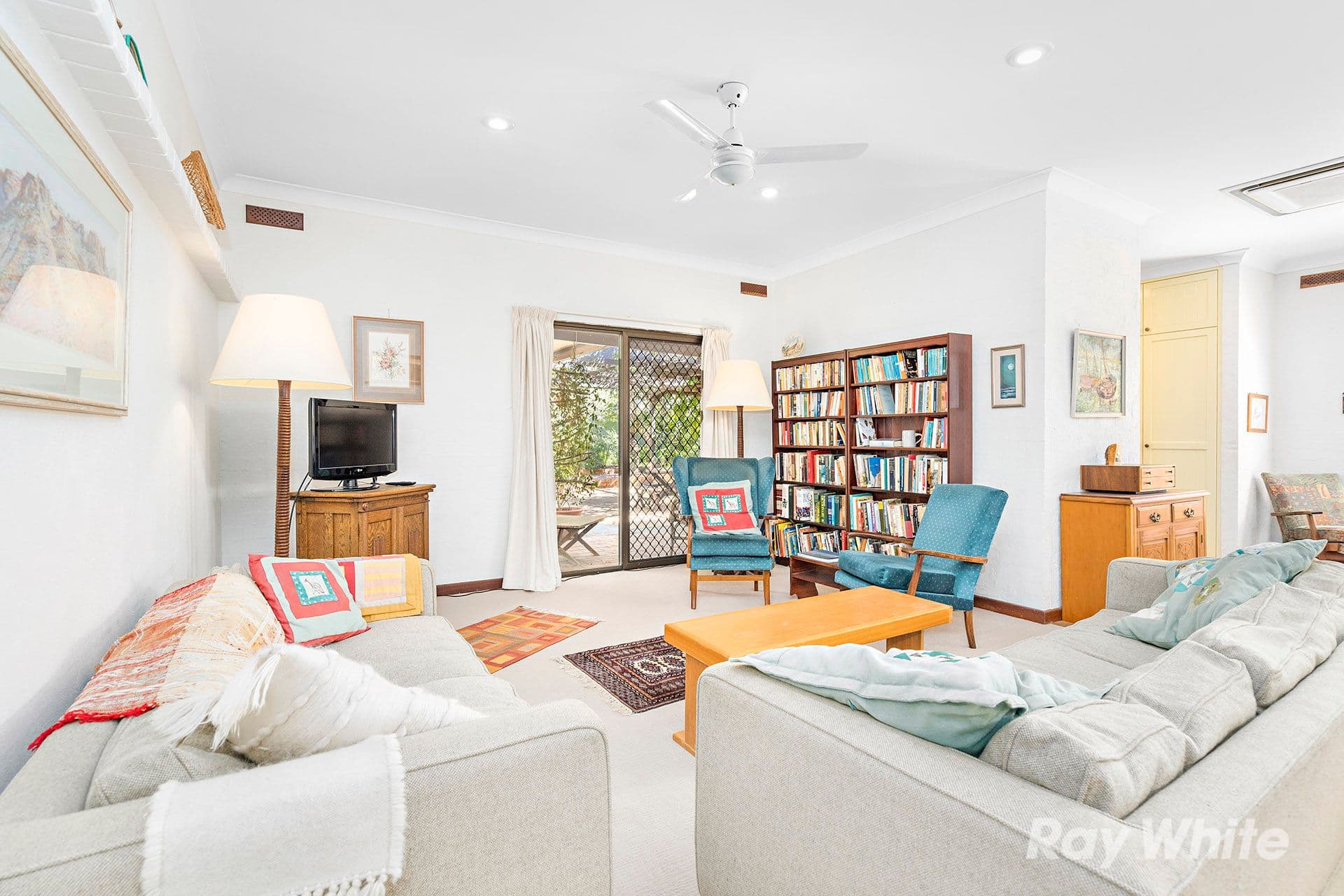 34 Catherine Street, Bluff Point WA 6530, Bluff Point - Thumbnail 2