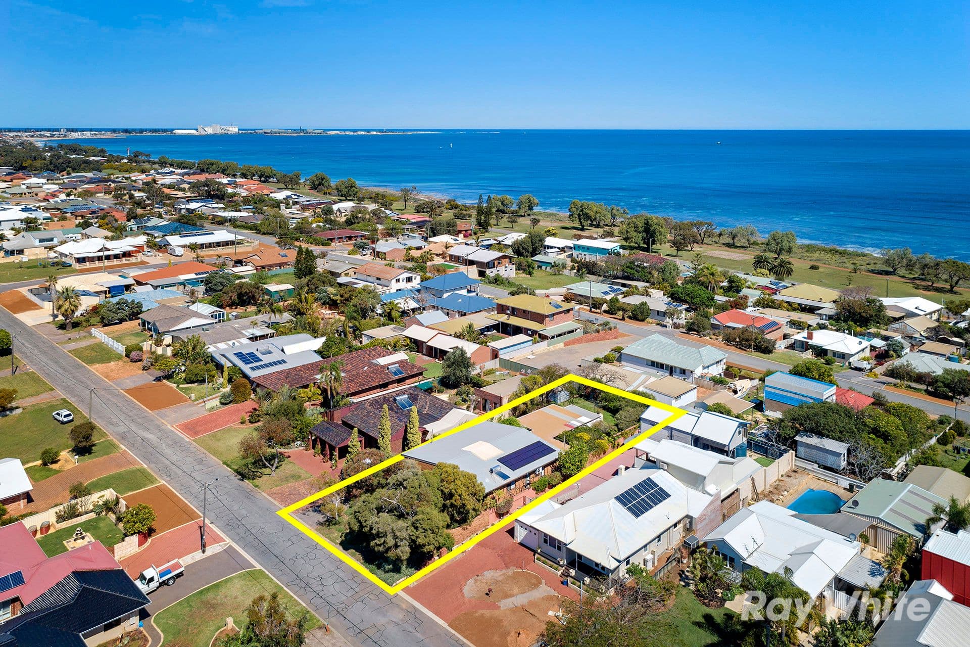 34 Catherine Street, Bluff Point WA 6530, Bluff Point - Thumbnail 8