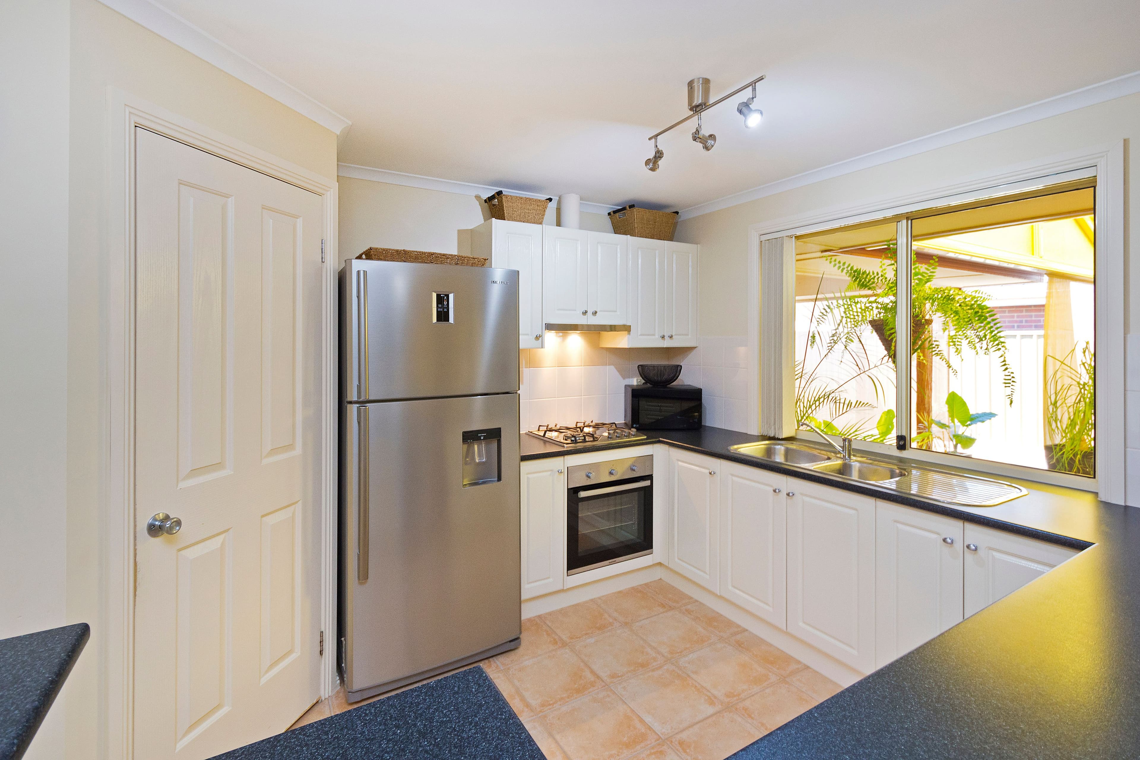 5 Dawn Close, Andrews Farm SA 5114, Andrews Farm - Thumbnail 2