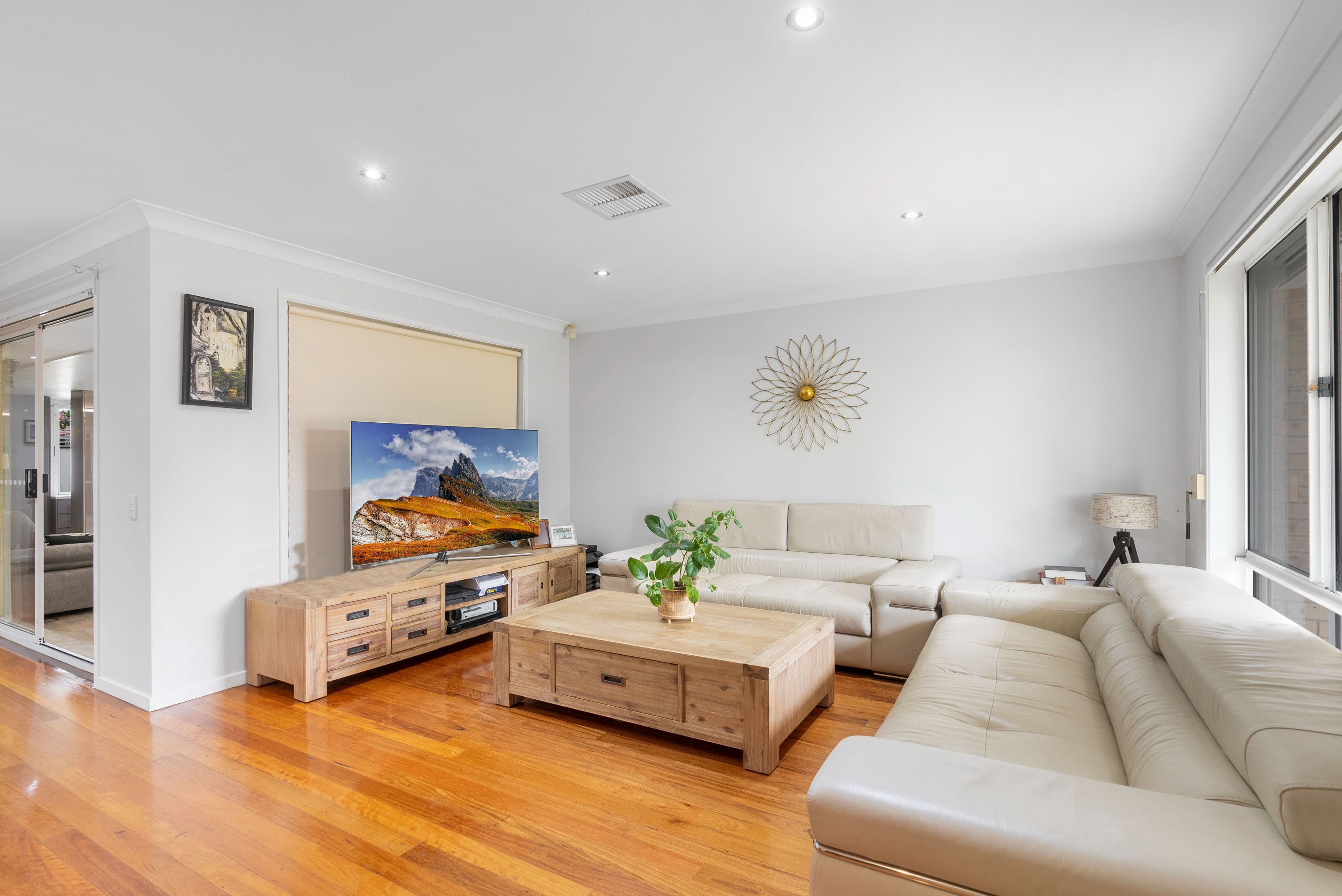 11 Byron Bay Close, Hoxton Park NSW 2171, Hoxton Park - Thumbnail 2