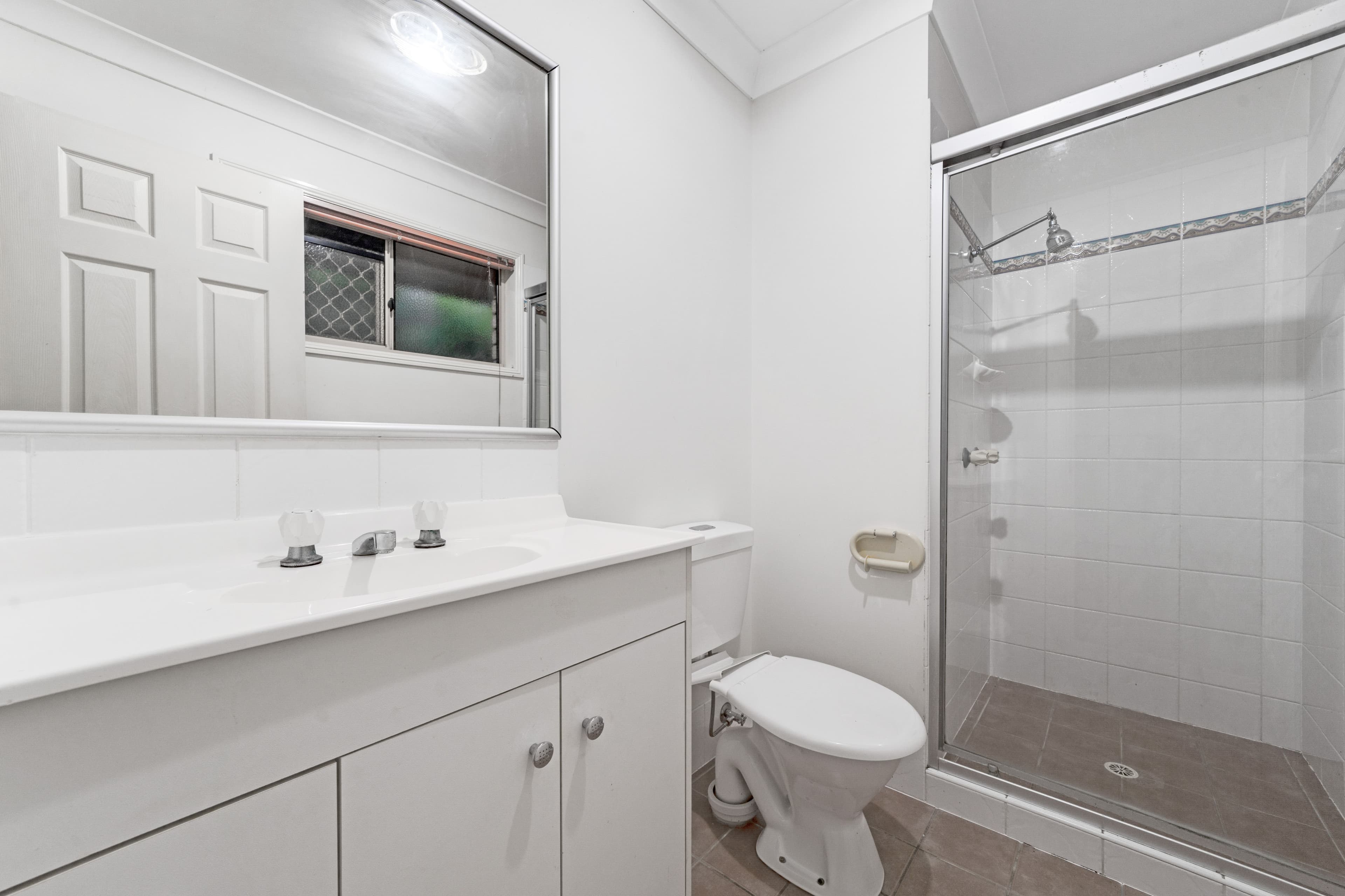 41 Kummara Road, Edens Landing QLD 4207, Edens Landing - Thumbnail 8