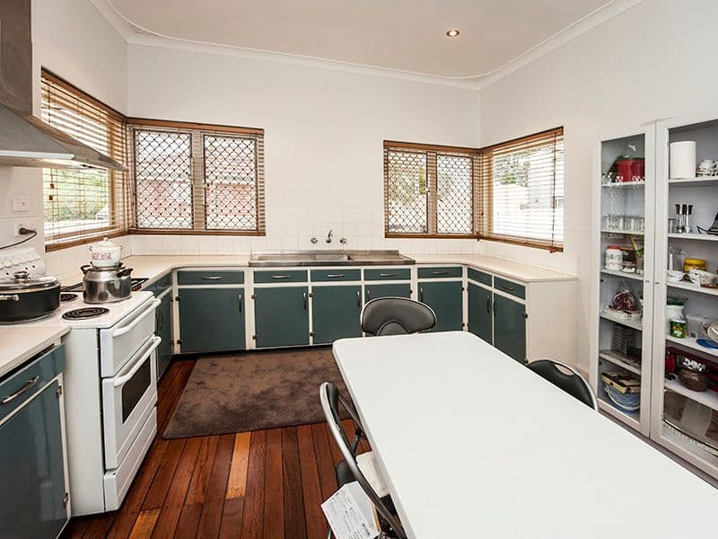 50 Wyndham Street, ST JAMES WA 6102, St James - Thumbnail 4