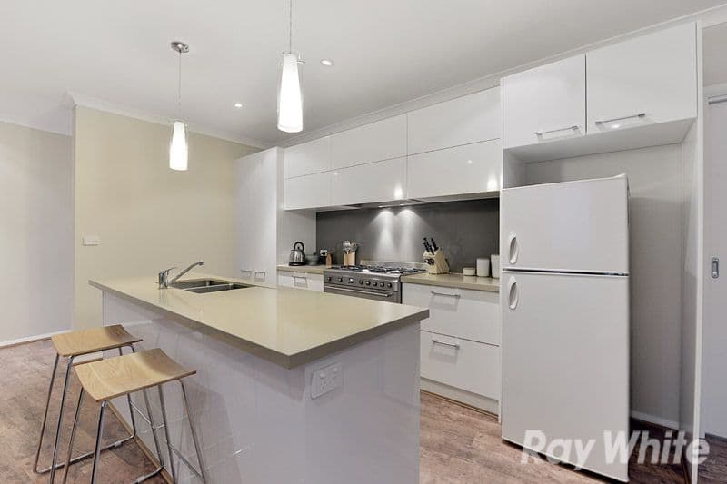 13 Jamieson Avenue, Rowville VIC 3178, Rowville - Thumbnail 5