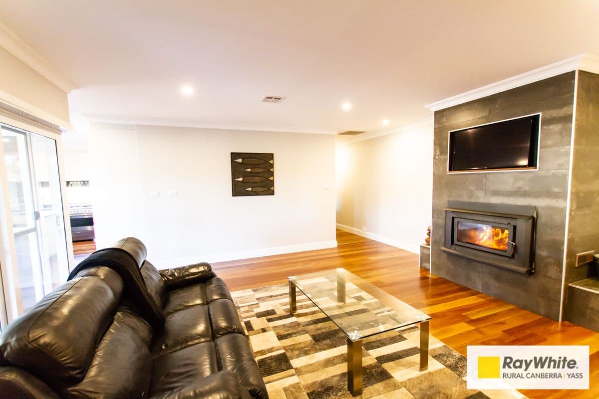 130 Merryville Drive, Murrumbateman - Thumbnail 5