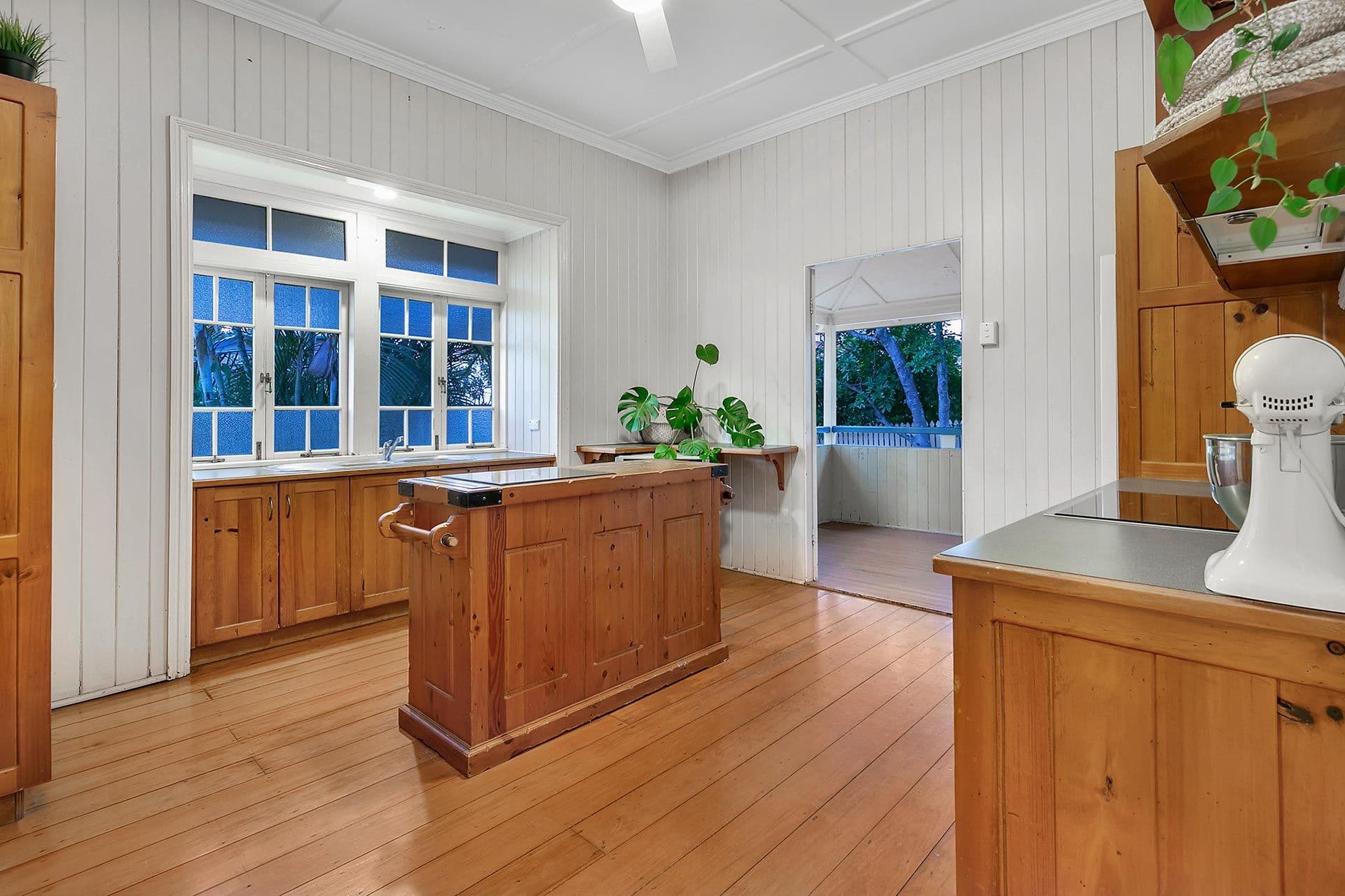 55 Dansie Street, Greenslopes QLD 4120, Greenslopes - Thumbnail 4