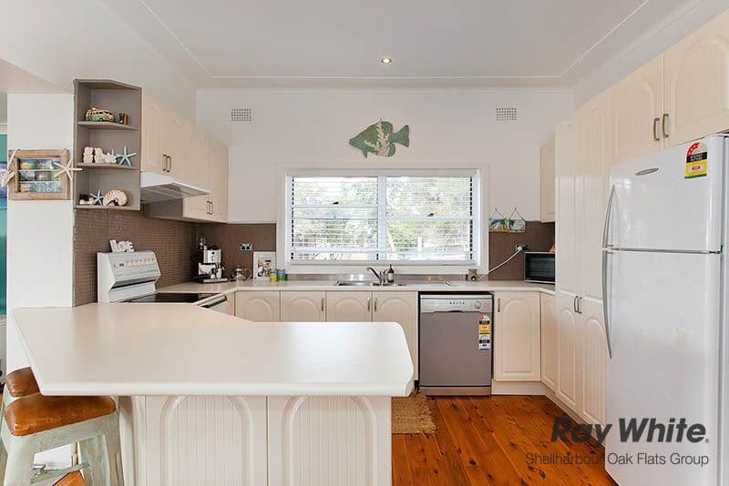 33 Jason Avenue, BARRACK HEIGHTS NSW 2528, Barrack Heights - Thumbnail 2