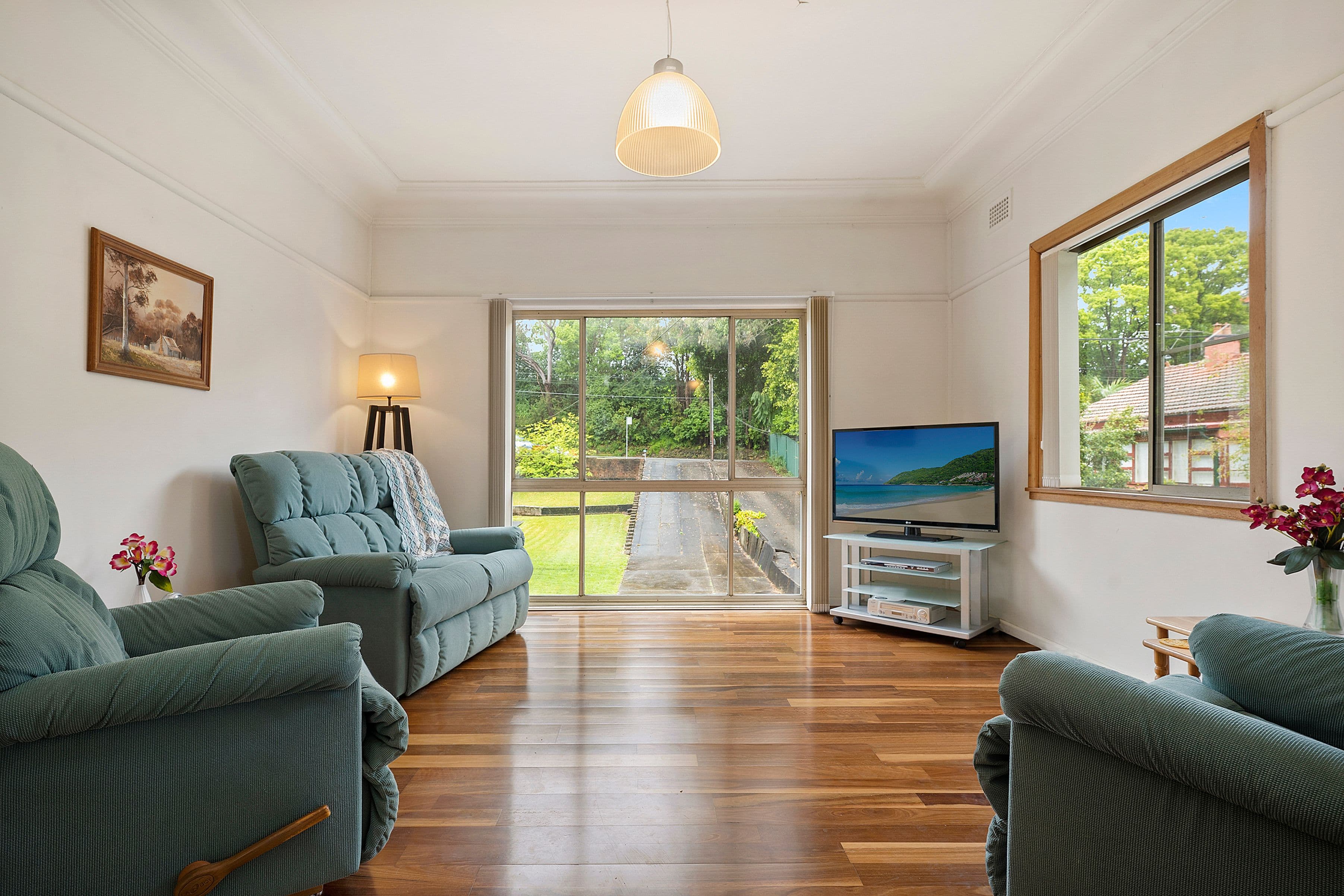 56 The Esplanade, Thornleigh NSW 2120, Thornleigh - Thumbnail 2