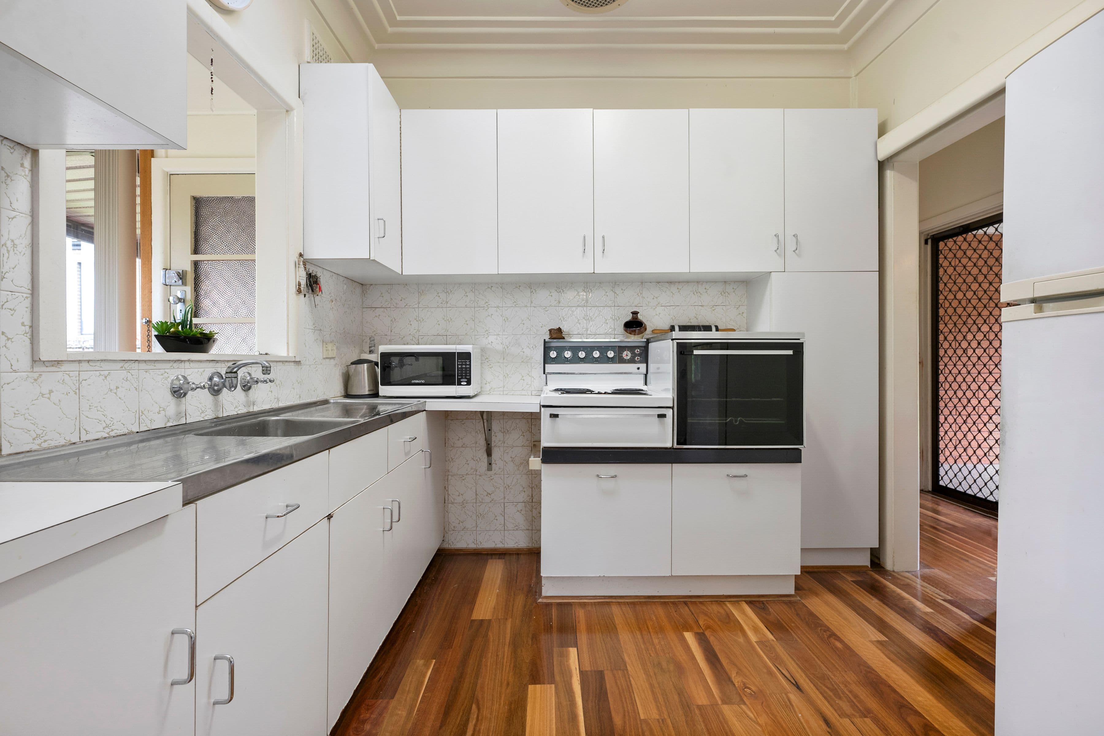 56 The Esplanade, Thornleigh NSW 2120, Thornleigh - Thumbnail 4