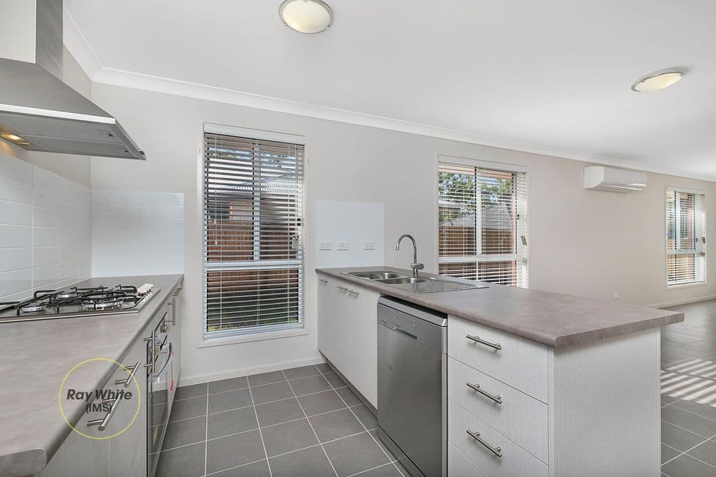 6 Greenpark Drive, Crestmead QLD 4132, Crestmead - Thumbnail 2