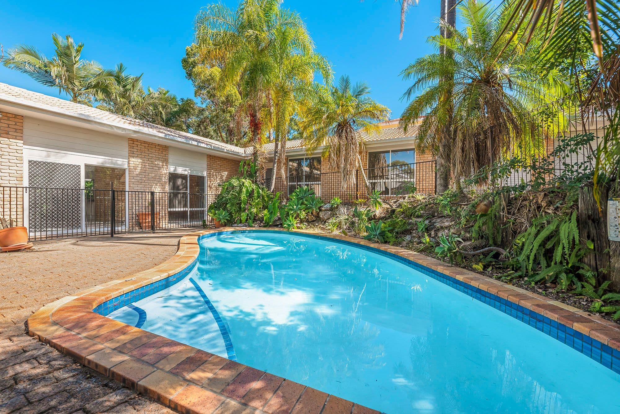 18 Ballyliffen Court, Robina QLD 4226, Robina - Image 1