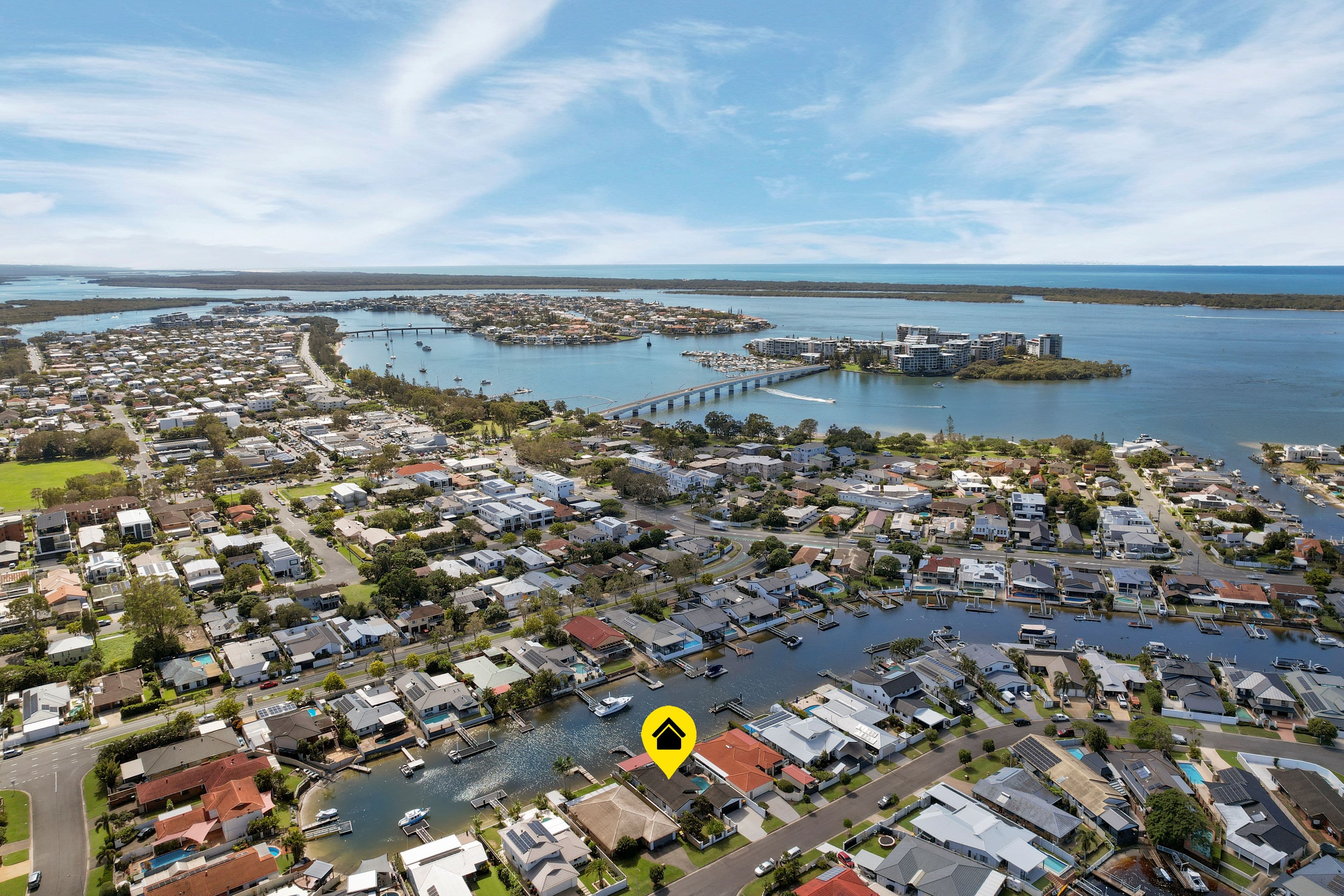 14 Walter Raleigh Crescent, Hollywell QLD 4216, Hollywell - Thumbnail 2