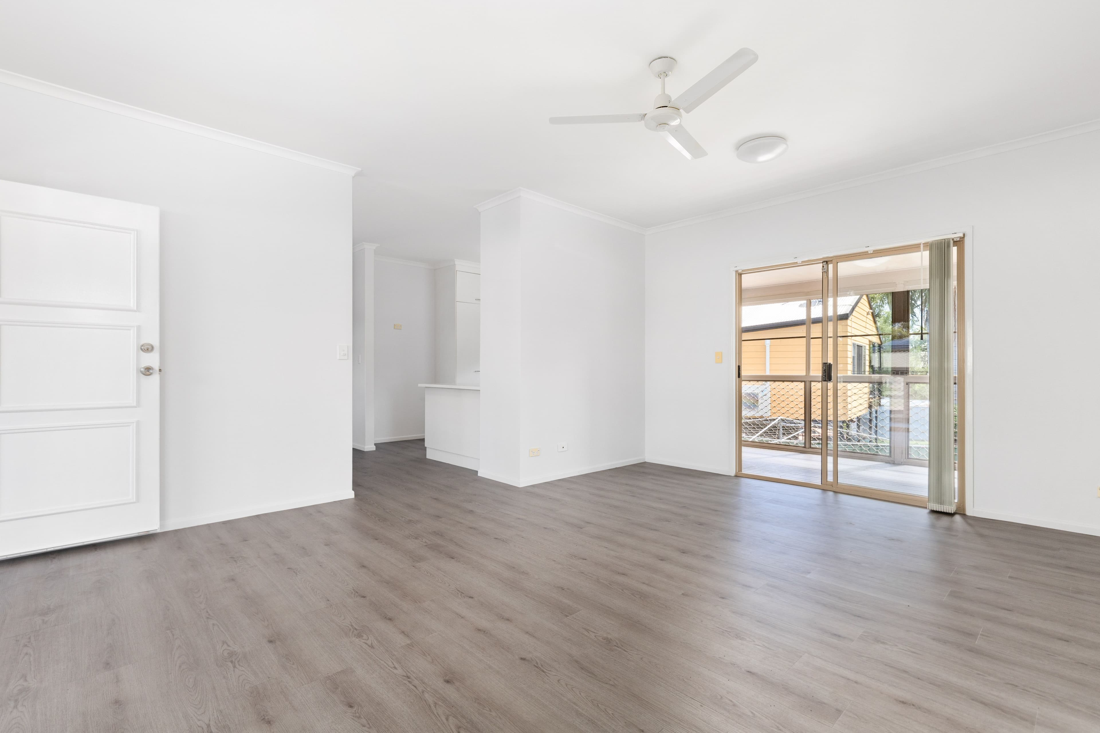 30 Centenary Drive, Emerald QLD 4720, Emerald - Thumbnail 5