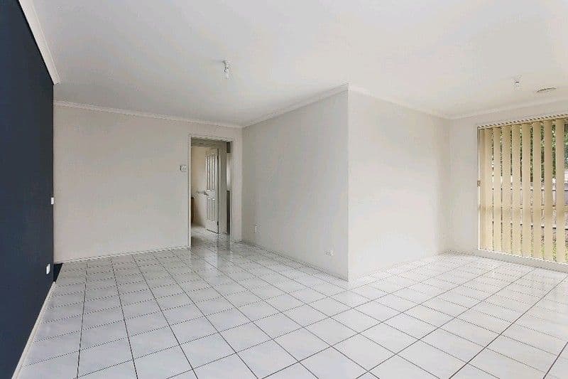 3 Larne Close, BERWICK VIC 3806, Berwick - Thumbnail 4