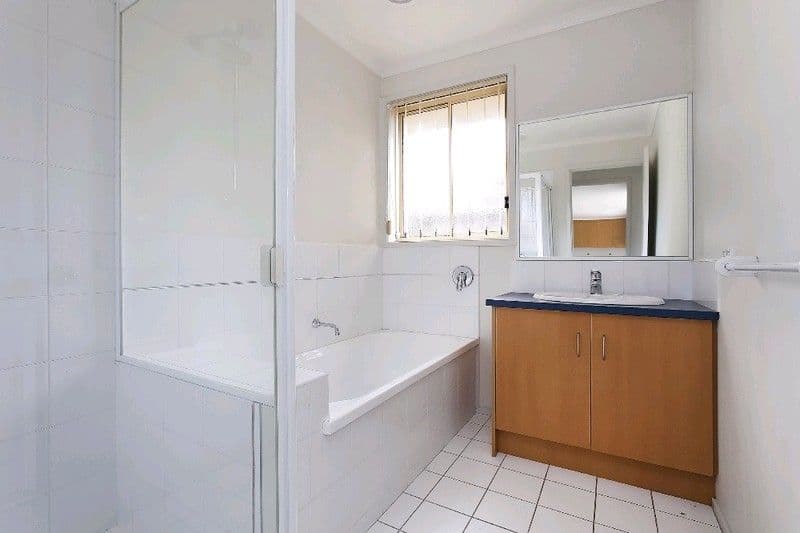 3 Larne Close, BERWICK VIC 3806, Berwick - Thumbnail 5