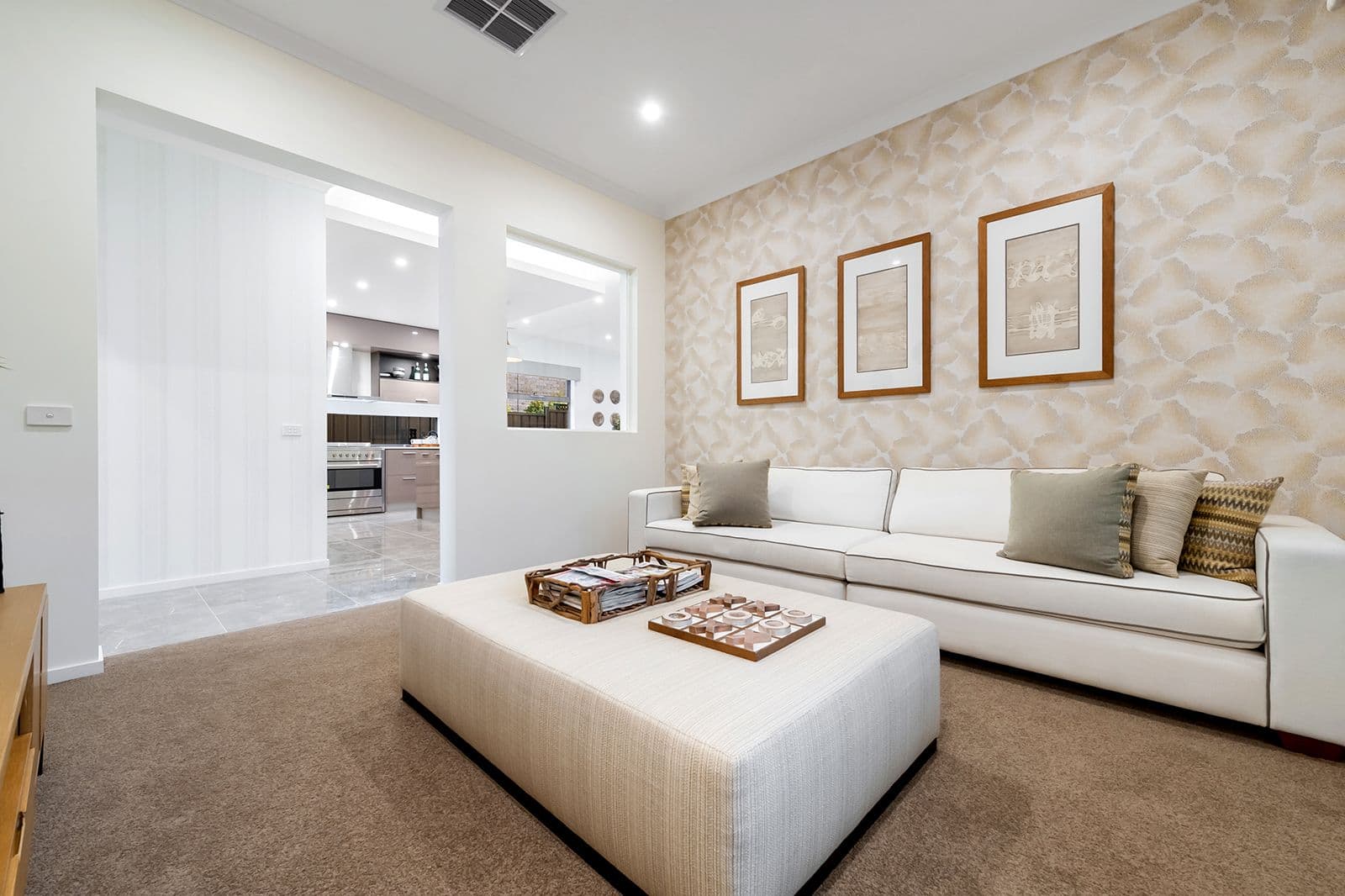 13 Montreal Circuit, Craigieburn VIC 3064, Craigieburn - Thumbnail 4