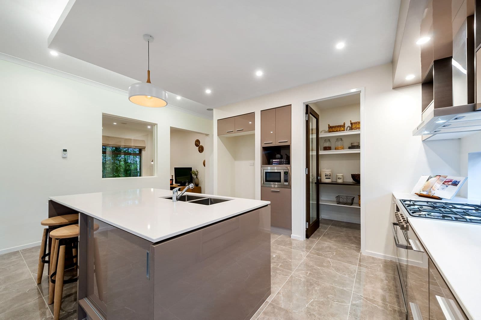 13 Montreal Circuit, Craigieburn VIC 3064, Craigieburn - Thumbnail 5