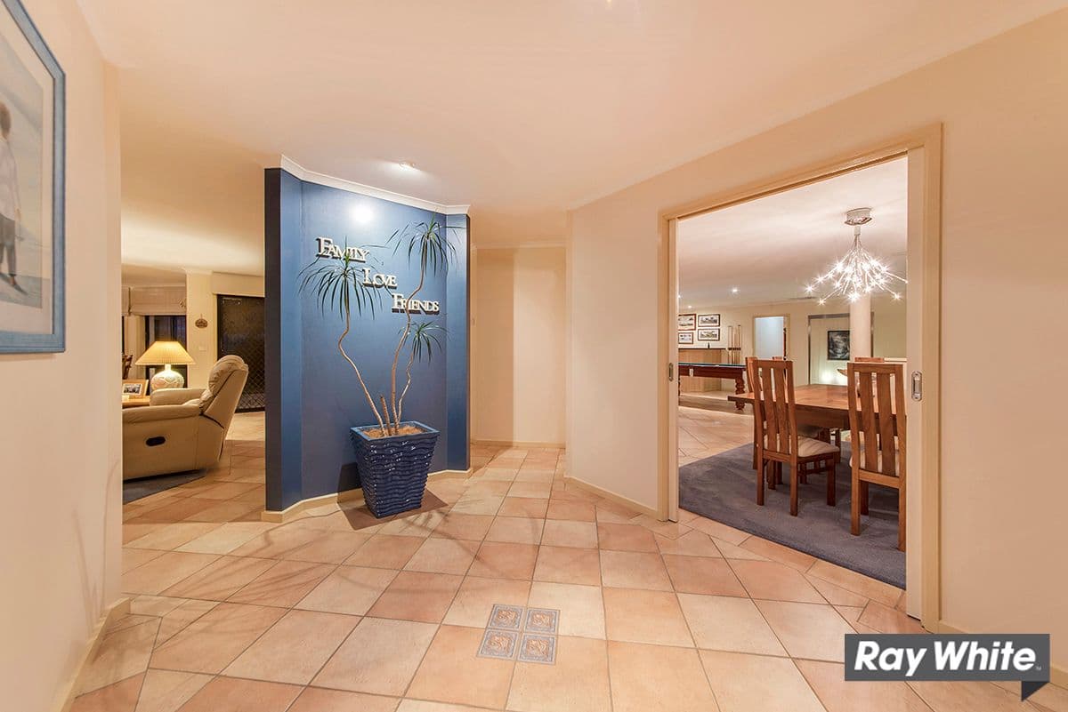 15 Rumbelow Court, Nicholls ACT 2913, Nicholls - Thumbnail 2