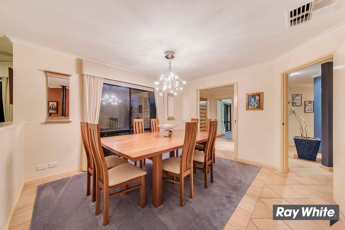 15 Rumbelow Court, Nicholls ACT 2913, Nicholls - Thumbnail 3