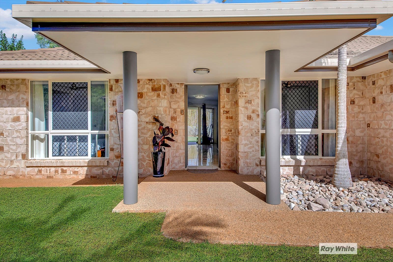 16 Plahn Drive, Taroomball QLD 4703, Taroomball - Thumbnail 2