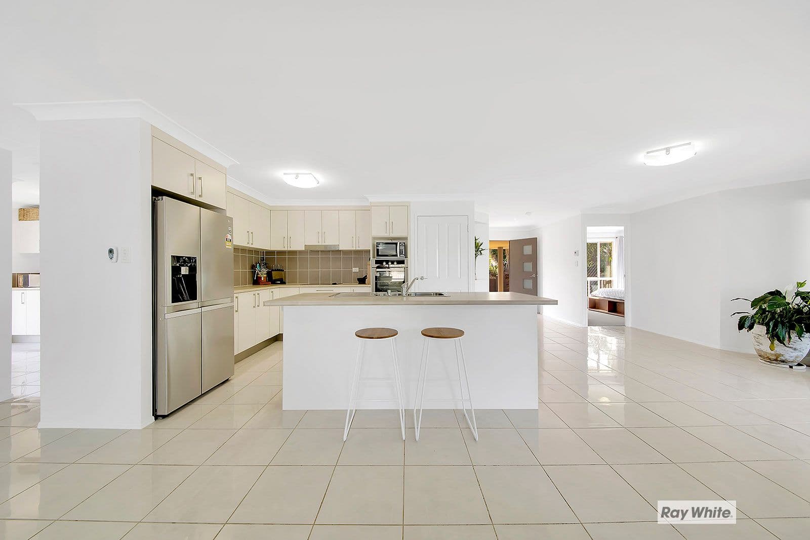 16 Plahn Drive, Taroomball QLD 4703, Taroomball - Thumbnail 3