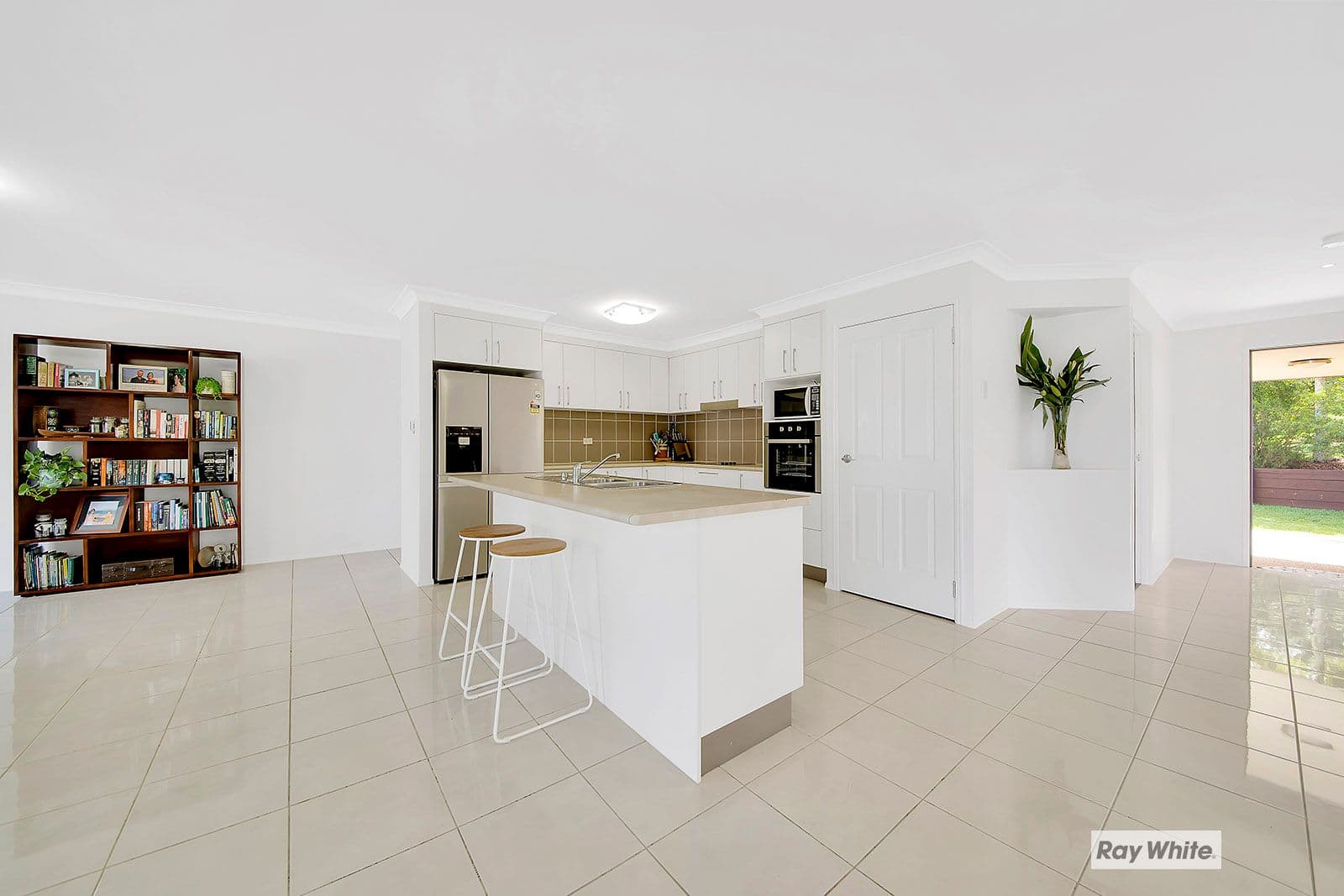 16 Plahn Drive, Taroomball QLD 4703, Taroomball - Thumbnail 7