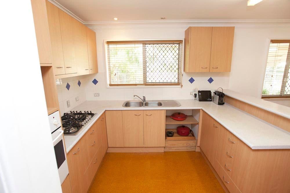 3 Naroo Street, THE GAP QLD 4061, The Gap - Thumbnail 4