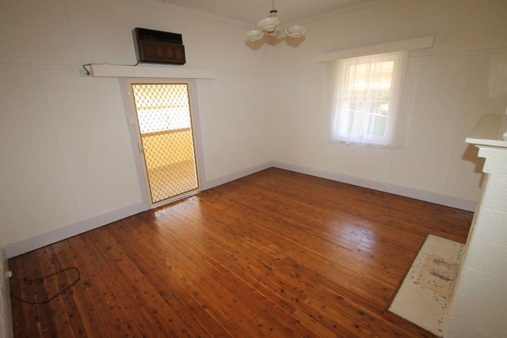 15 North Avenue, Quirindi NSW 2343, Quirindi - Thumbnail 3
