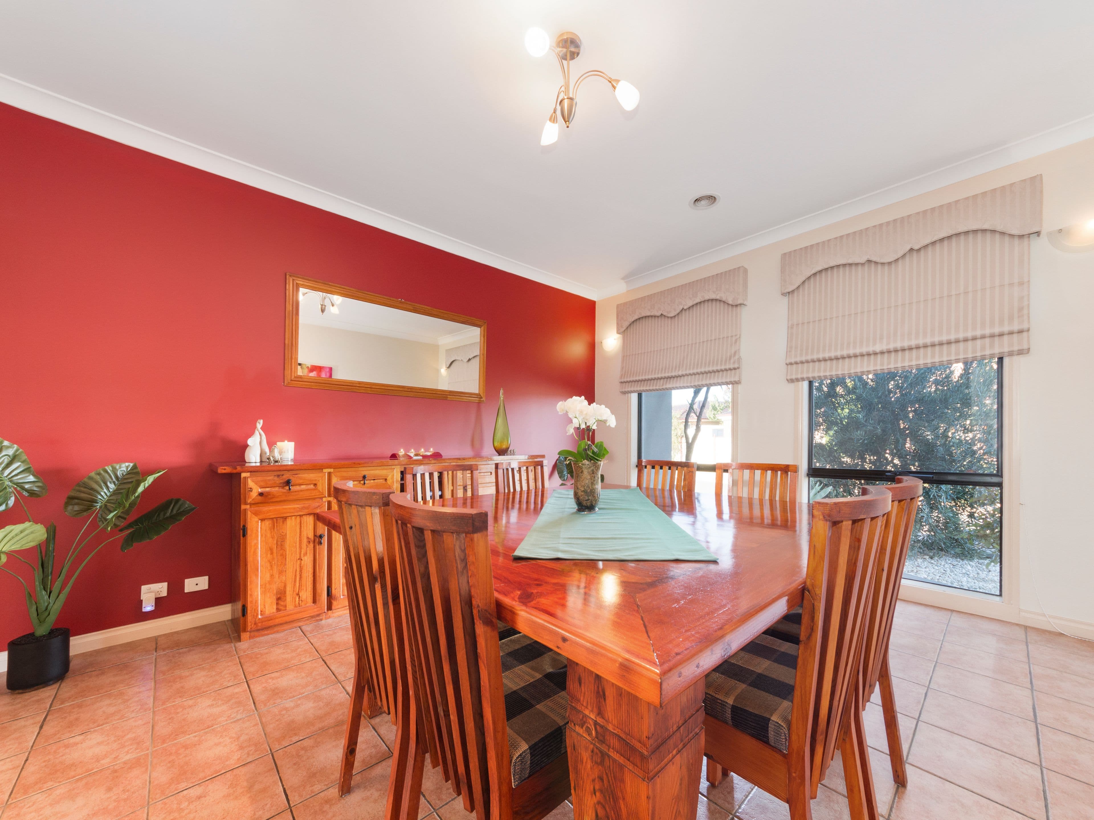 31 Markham Way, Altona Meadows VIC 3028, Altona Meadows - Thumbnail 4