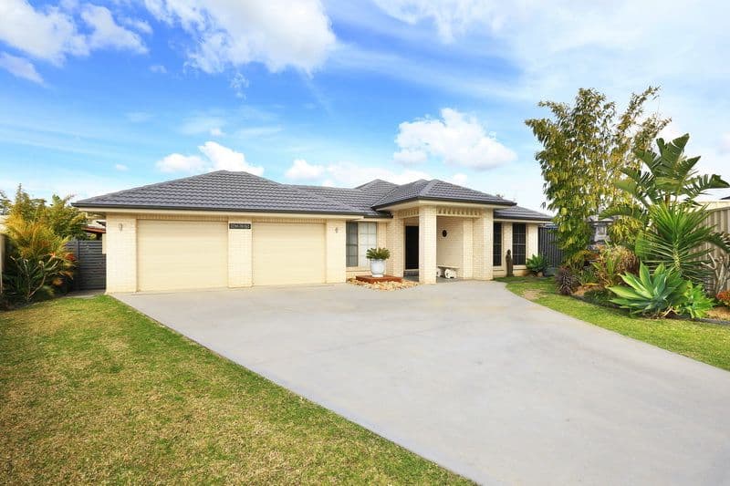 5 Rock Lilly Close, WORRIGEE NSW 2540, Worrigee - Image 1