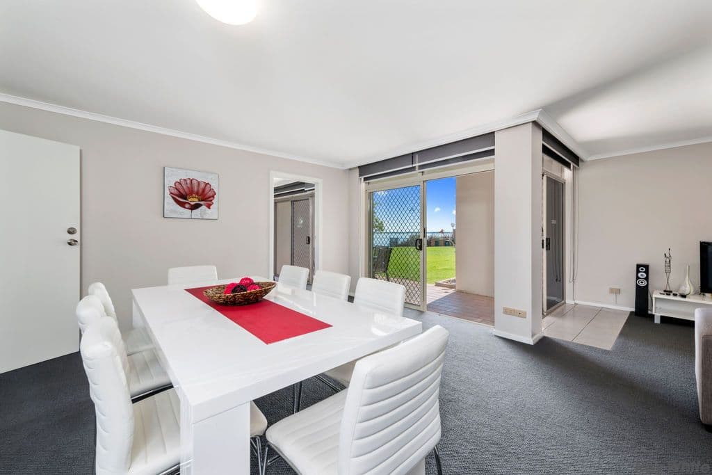 43A & B Cypress Drive, Mulwala NSW 2647, Mulwala - Thumbnail 2