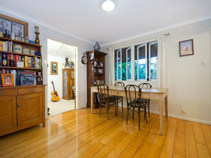 23 Tenth Avenue, COORPAROO QLD 4151, Coorparoo - Thumbnail 4