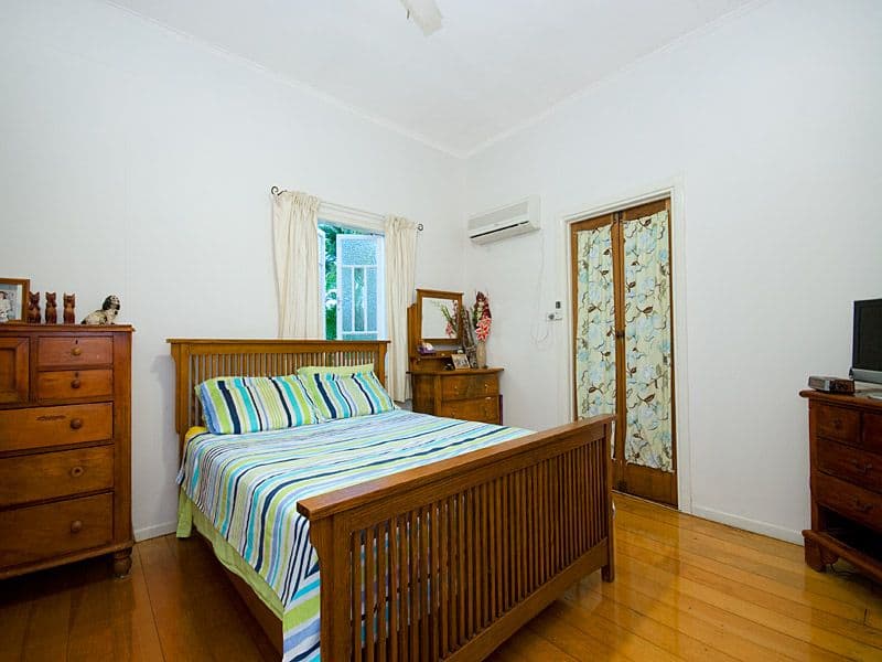 23 Tenth Avenue, COORPAROO QLD 4151, Coorparoo - Thumbnail 6