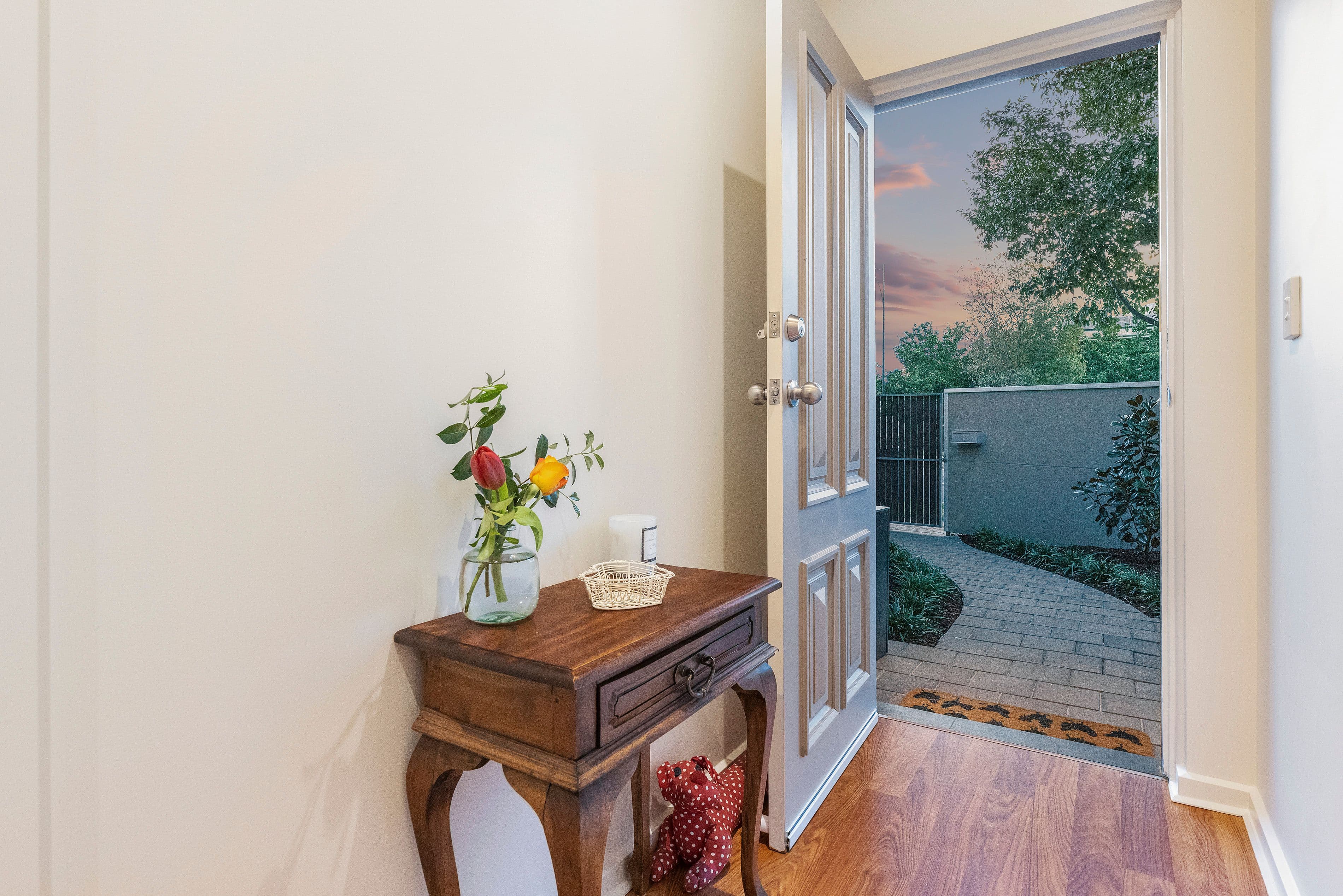 Unit 5/355 Blackshaws Road, Altona North - Thumbnail 3