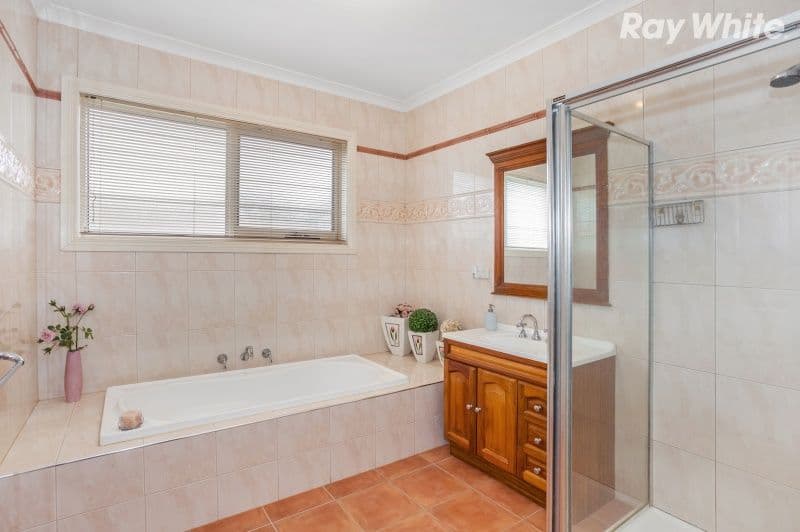 1 Greenview Close, Lysterfield South VIC 3156, Lysterfield South - Thumbnail 7