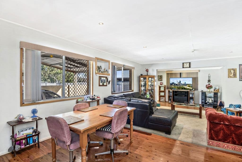 45 Binya Avenue, Coolangatta QLD 4225, Coolangatta - Thumbnail 3