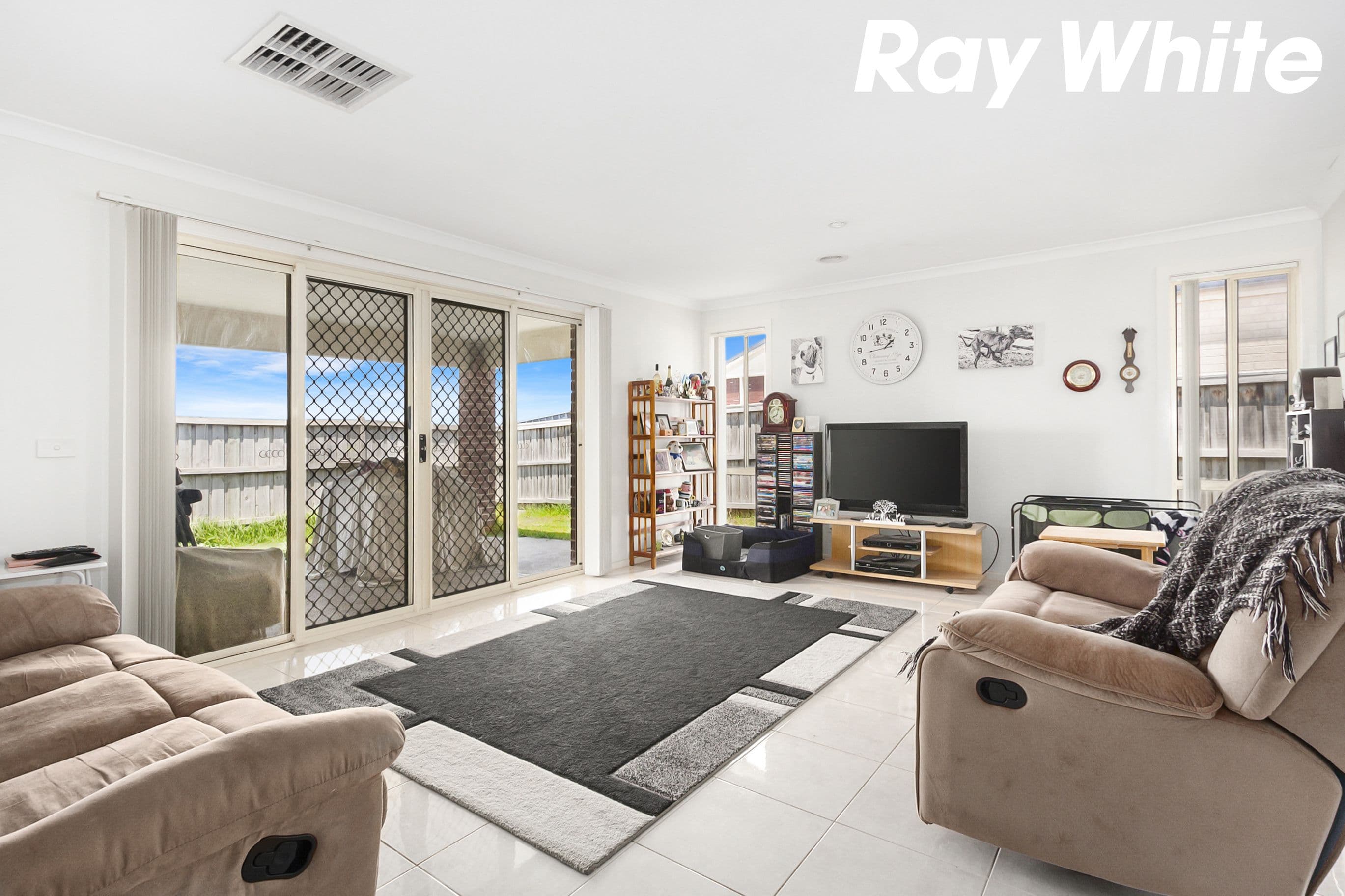 13 Ramel Way, Pakenham VIC 3810, Pakenham - Thumbnail 7