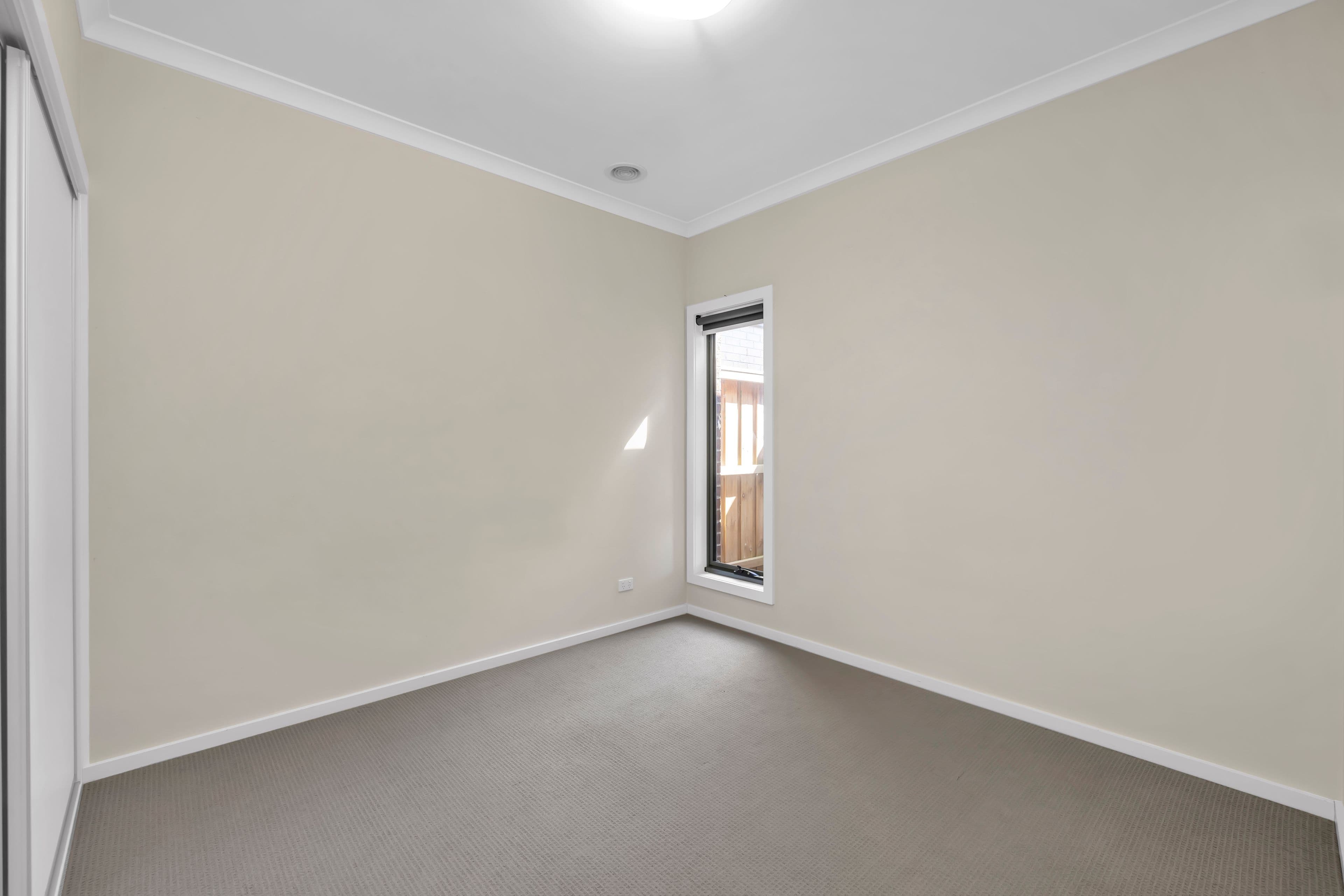 16 Caversham Drive, Pakenham VIC 3810, Pakenham - Thumbnail 7