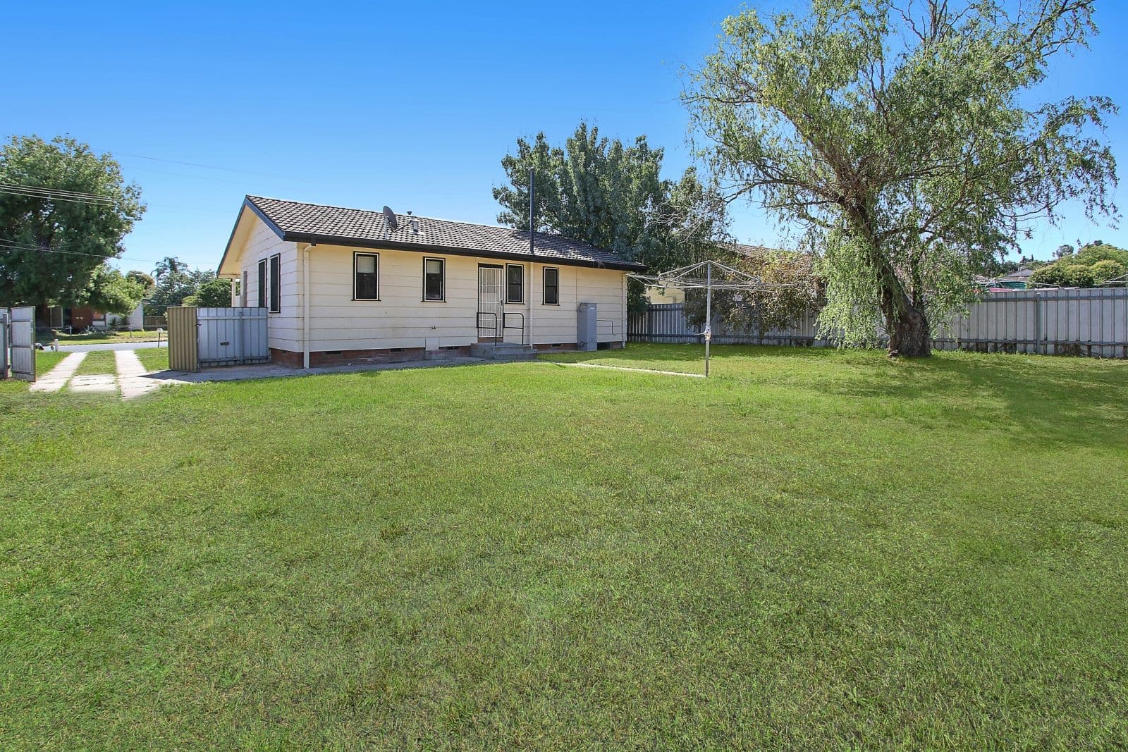 342 Kentucky Avenue, Lavington NSW 2641, Lavington - Thumbnail 8