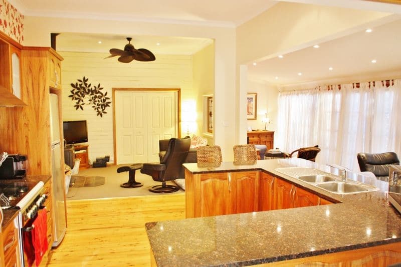 37 Purchas Street, YOUNG NSW 2594, Young - Thumbnail 5