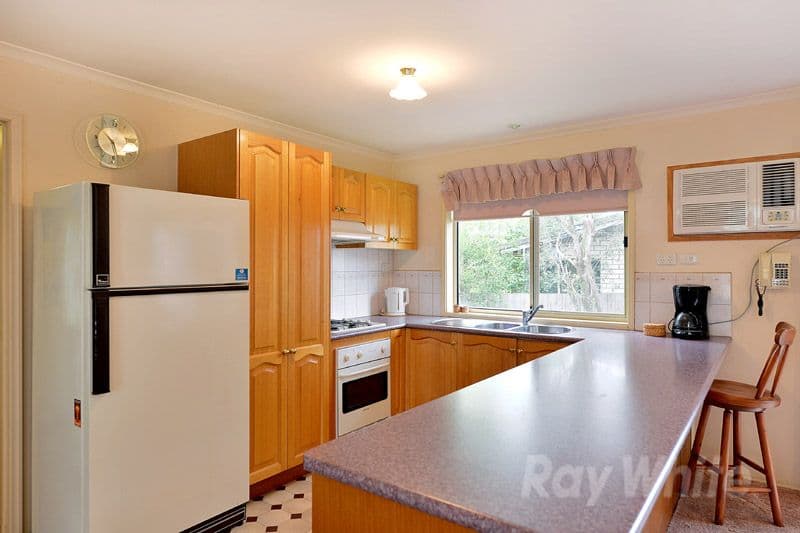 9 Hilda Avenue, BORONIA VIC 3155, Boronia - Thumbnail 3