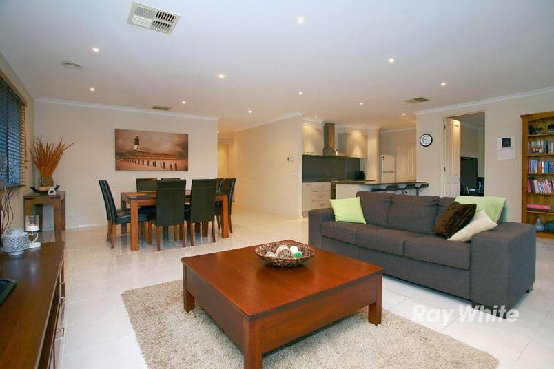 5 Sunnybrook Way, LYNDHURST VIC 3975, Lyndhurst - Thumbnail 2
