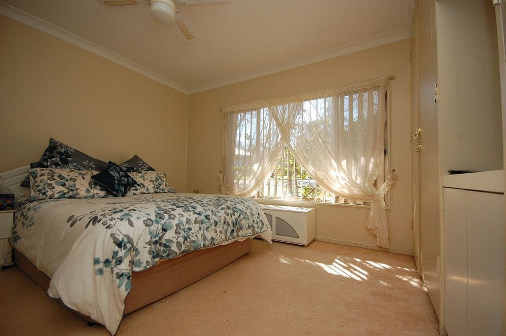 14 Nyora Street, Griffith - Thumbnail 4